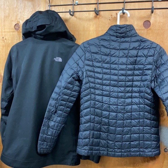 The North Face Jacket - Picture 5 of 6